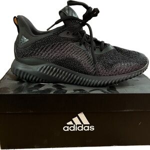 Adidas alphabounce 7M/8.5W